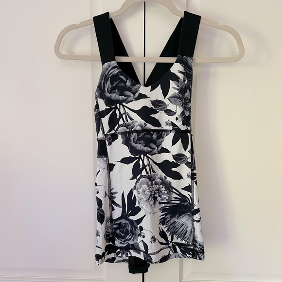 Lululemon Cross-back Floral Tank - Picture 3 of 4